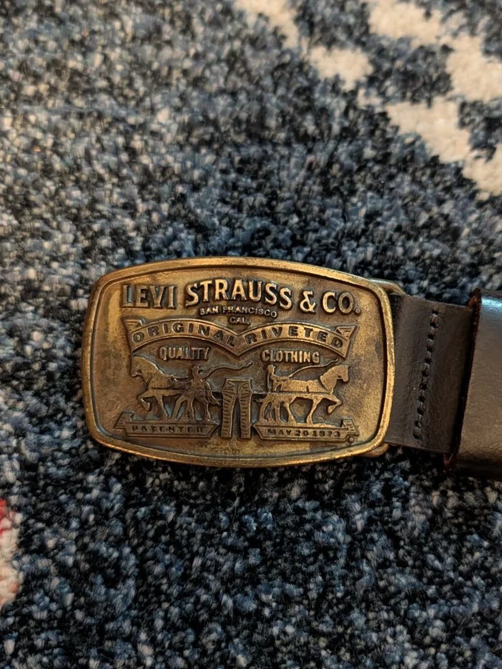 Vintage Levi’s Made in Italy Brown Leather Belt Two Horse Brass-Tone Buckle 36